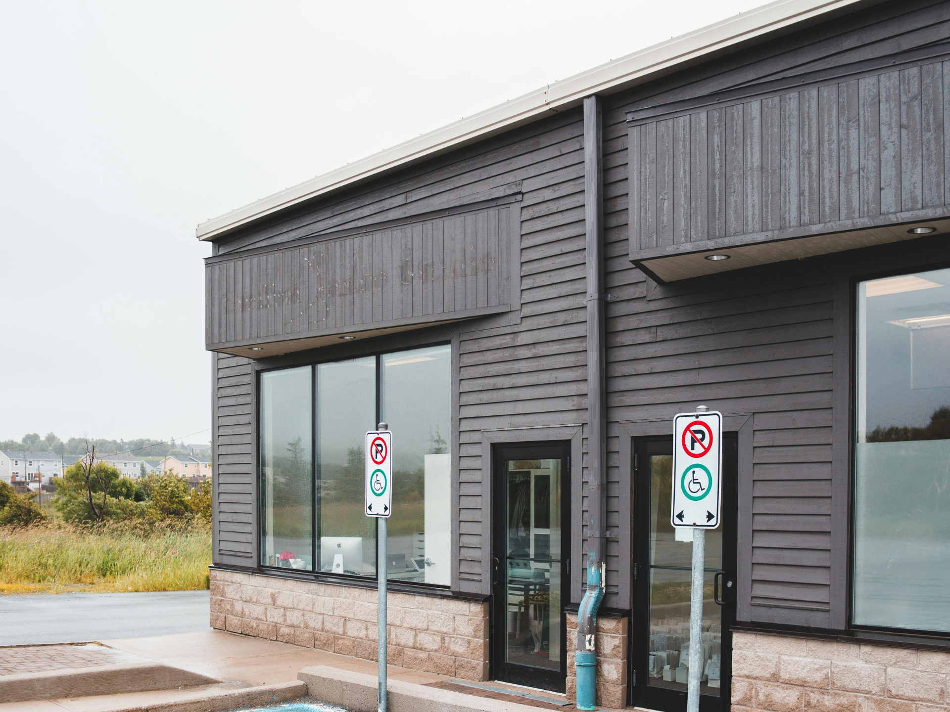 Commercial building film