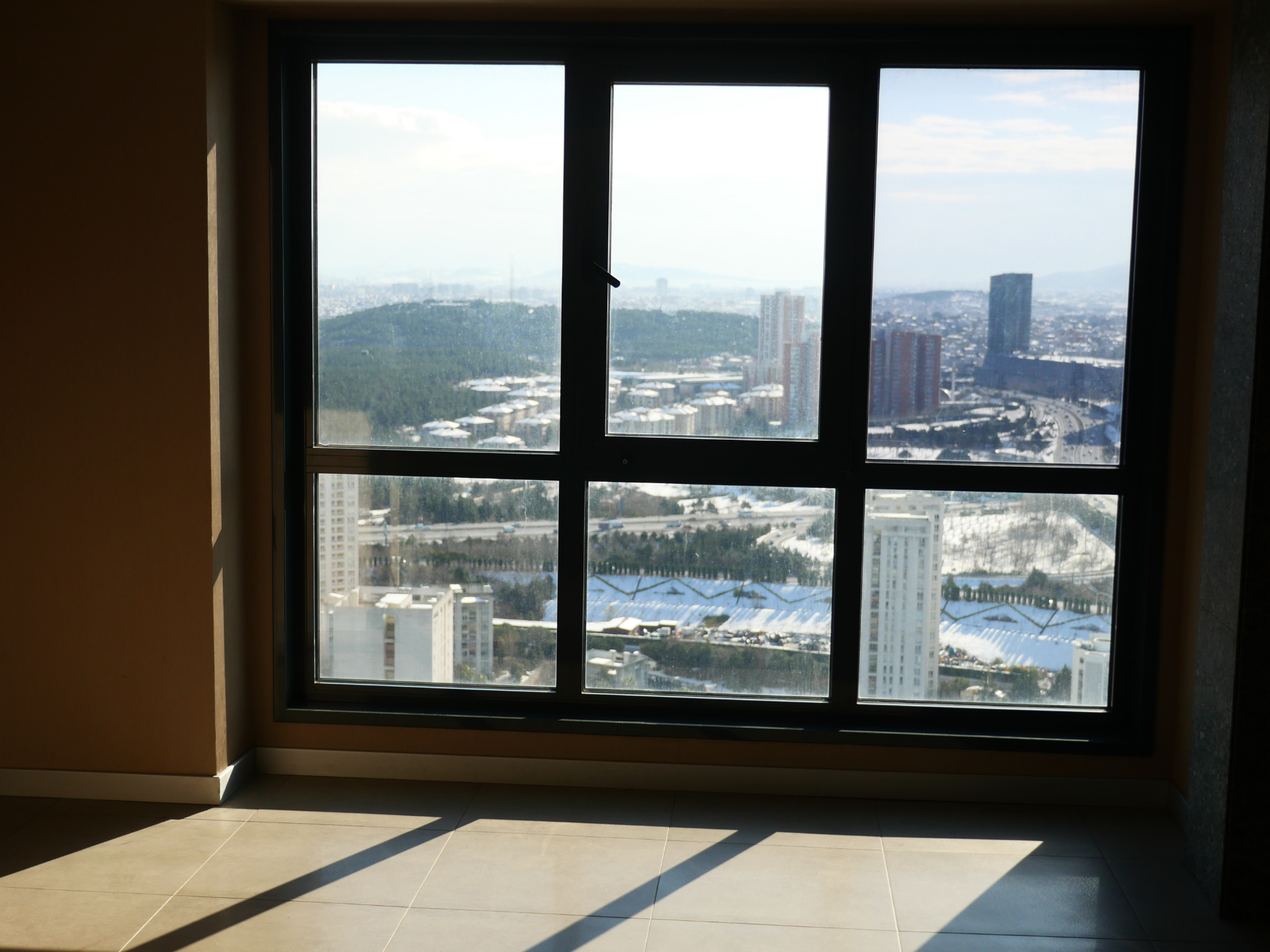 Residential window tint